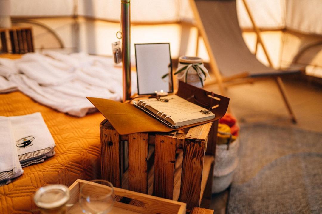 Hotel Glamping Bieszczady Z Jacuzzi I Basenem Solina  Exterior foto