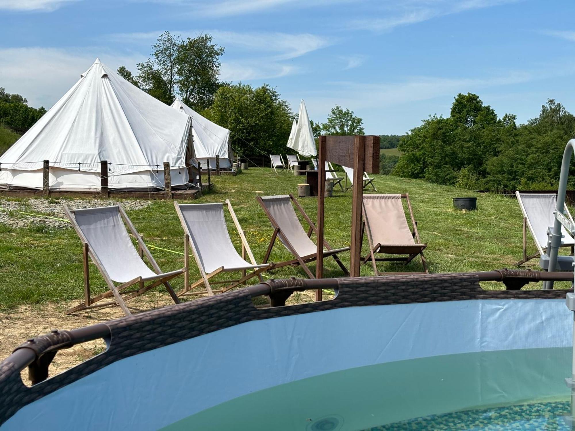 Hotel Glamping Bieszczady Z Jacuzzi I Basenem Solina  Exterior foto