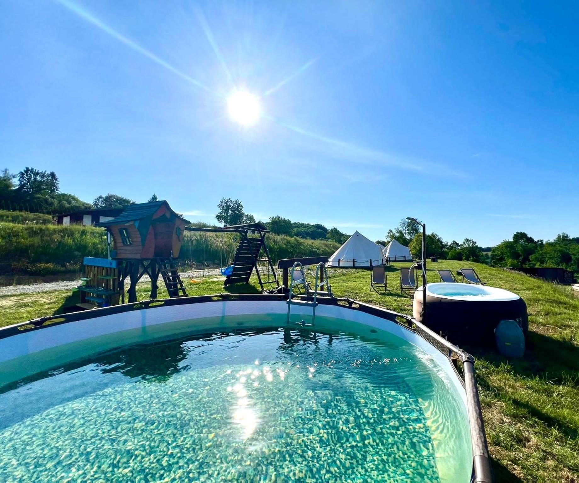 Hotel Glamping Bieszczady Z Jacuzzi I Basenem Solina  Exterior foto